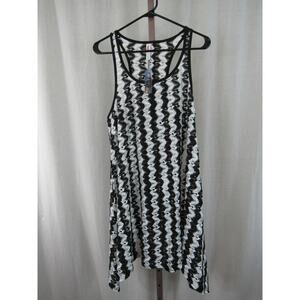 NWT Nimes Cote D' Azur 1X Open Knit Chevron Black White Swimsuit Coverup Dress